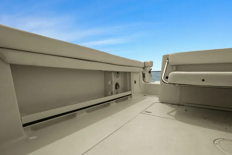 Slide: The Image of 2016 Grady White 28 Freedom - 5321759