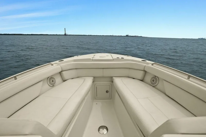 Slide: The Image of 2016 Grady White 28 Freedom - 5321762