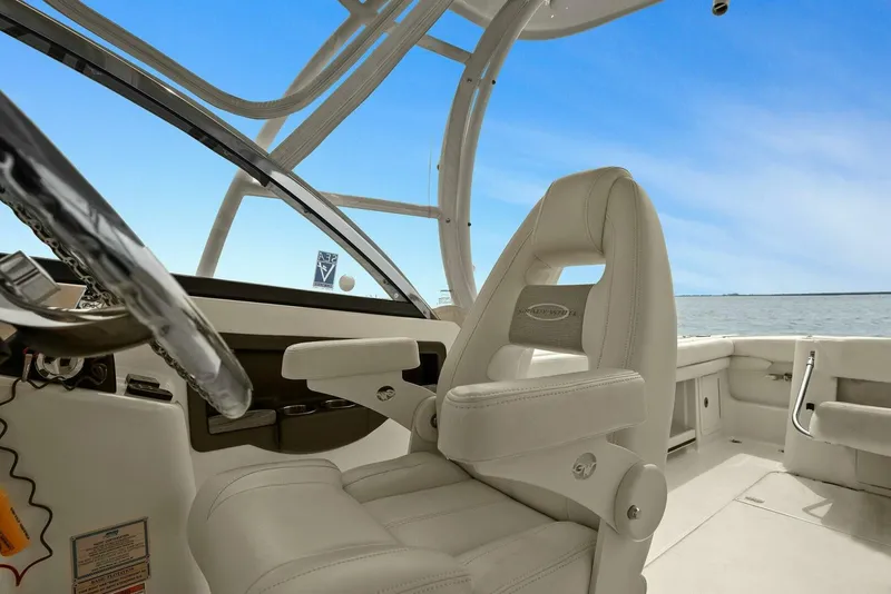 Slide: The Image of 2016 Grady White 28 Freedom - 5321734