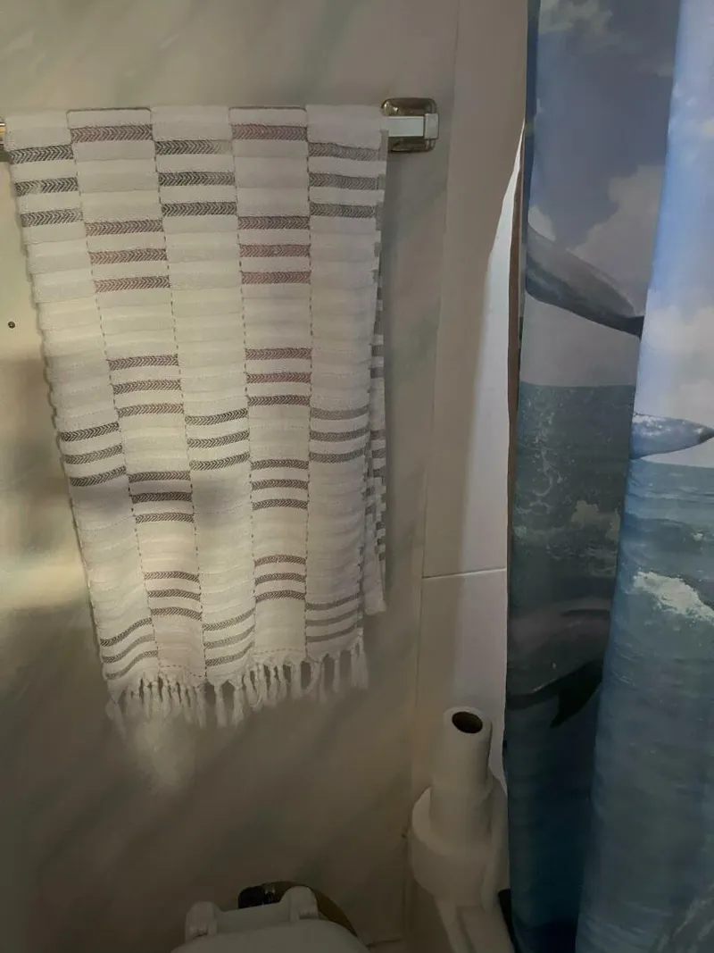 Slide: The Image of Jefferson 43 Sundeck 1990 - 5276733