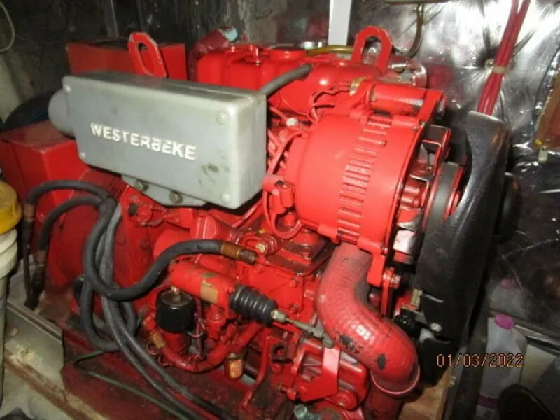 Slide: The Image of Jefferson 43 Sundeck 1990 - 5276764