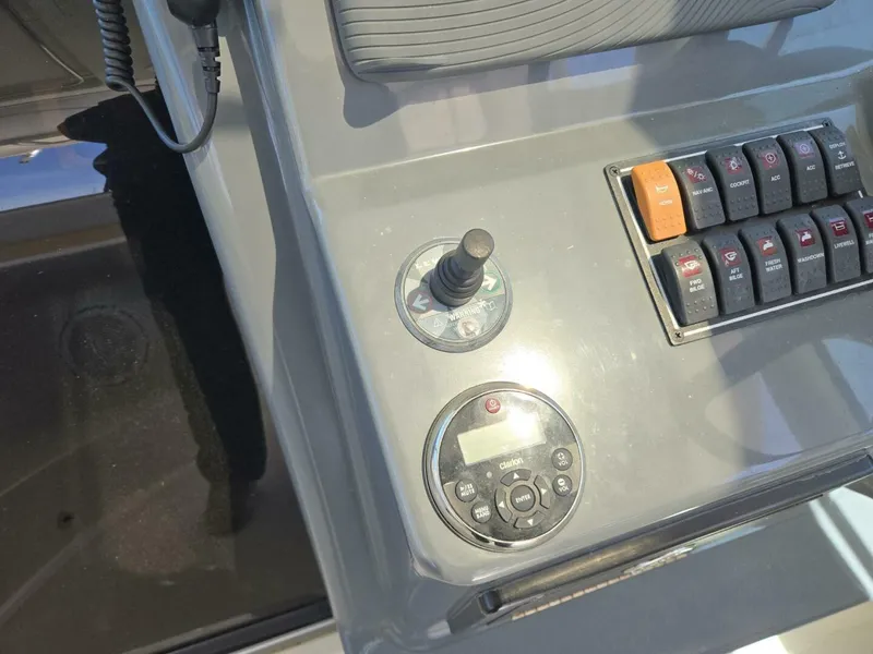 Slide: The Image of Pursuit 345 Offshore 2013 - 5276636