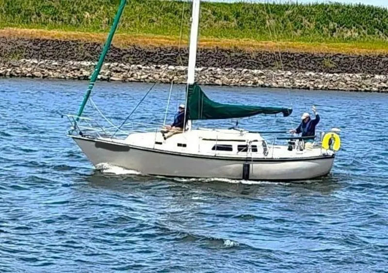 Slide: The Image of Newport 28 MK II 1984 - 5274486