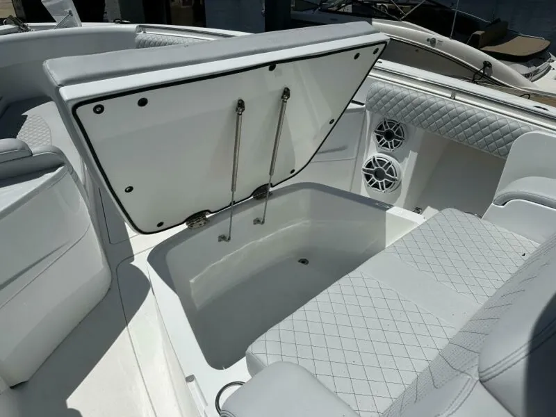 Slide: The Image of HCB 39 Speciale 2023 - 5275739