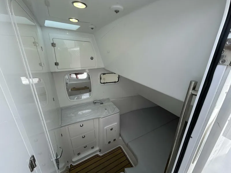 Slide: The Image of HCB 39 Speciale 2023 - 5615429