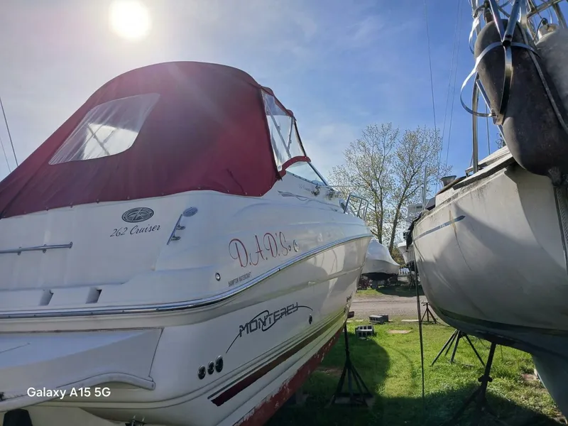 Slide: The Image of Monterey 262 Cruiser 2002 - 5276810