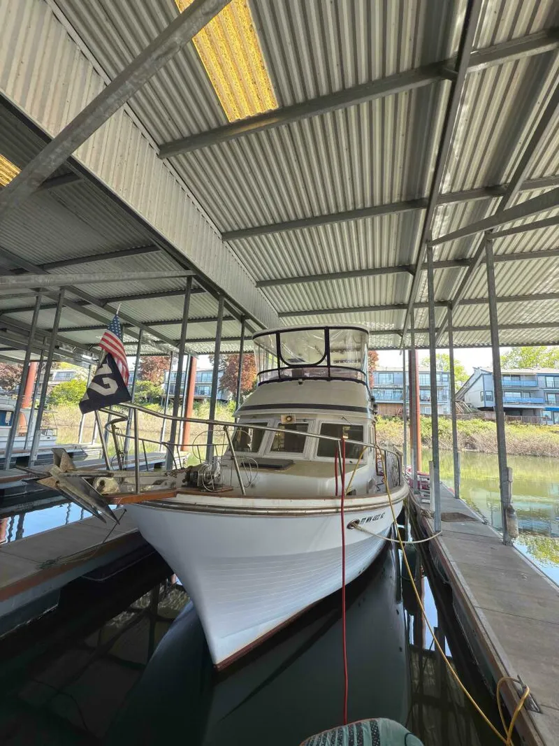 Slide: The Image of CHB Trawler 1983 - 5276886