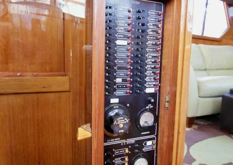 Slide: The Image of Symbol 51 1984 - 5276974