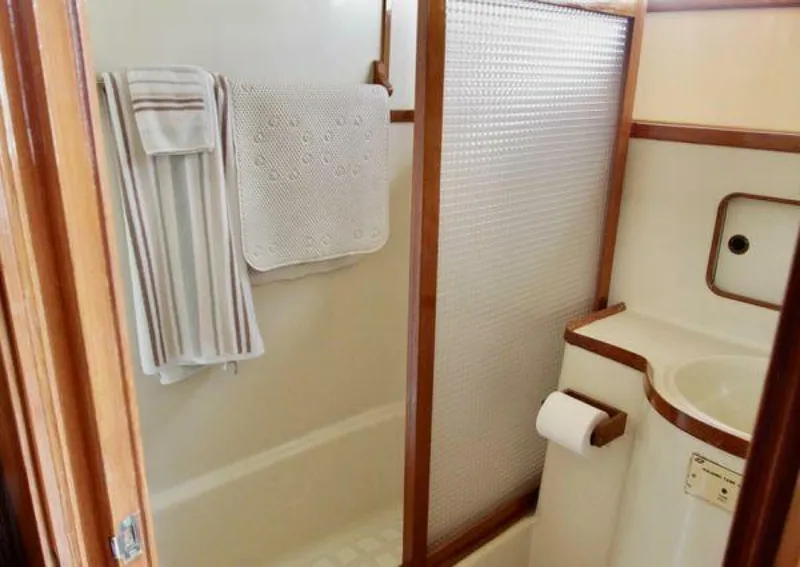 Slide: The Image of Symbol 51 1984 - 5276984