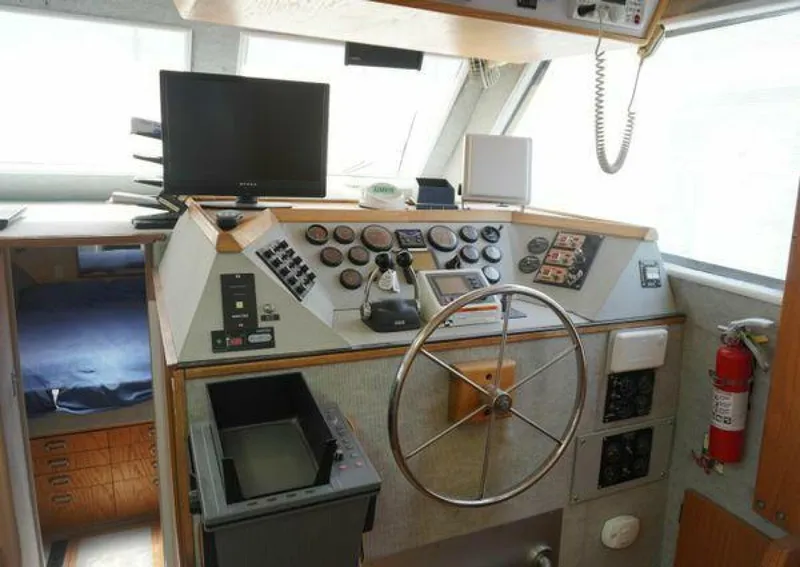 Slide: The Image of Gulf Motor Yacht 1979 - 5277062