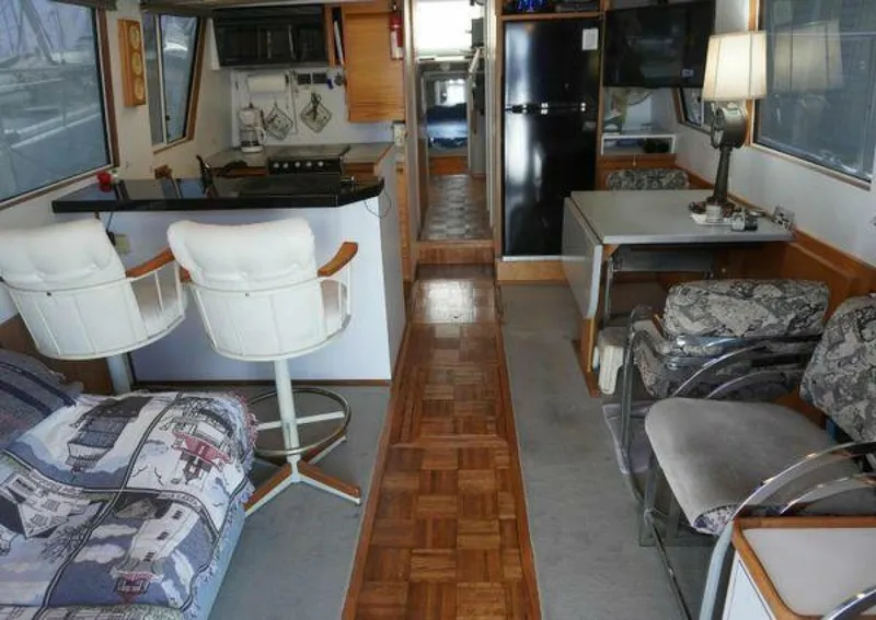 Slide: The Image of Gulf Motor Yacht 1979 - 5277055