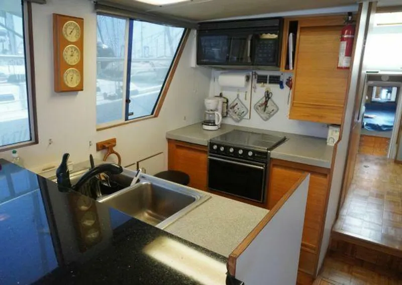 Slide: The Image of Gulf Motor Yacht 1979 - 5277058