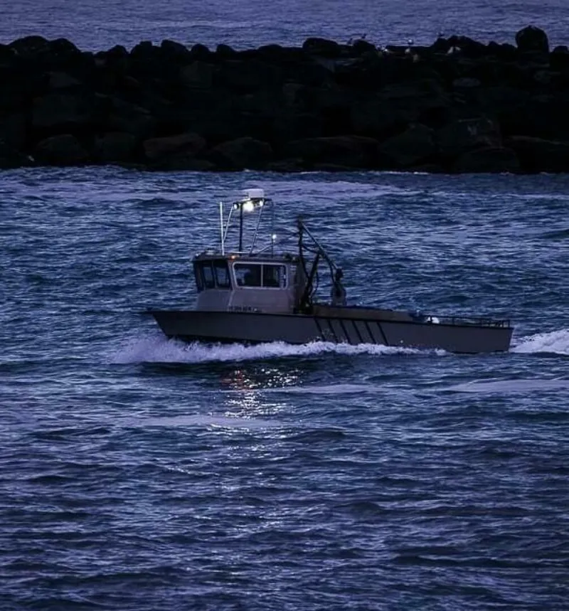 Slide: The Image of Radon 28 Crabber 1976 - 5277177