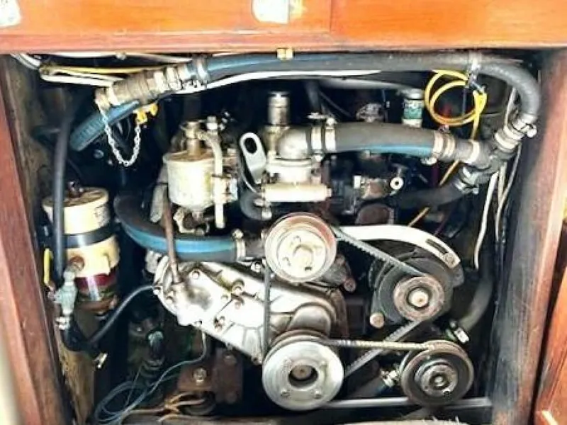 Slide: The Image of Douglas Cruiser 1976 - 5277716