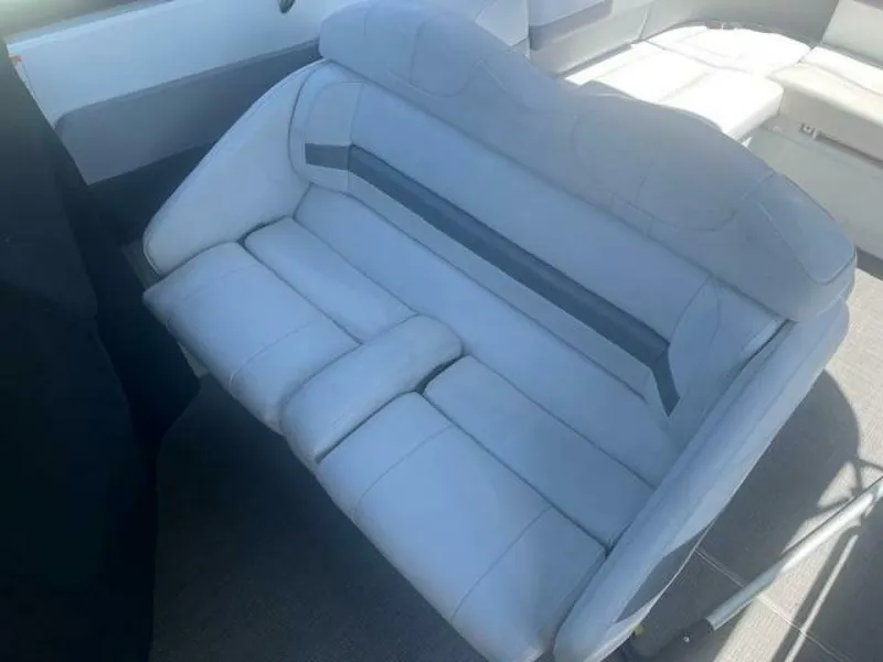 Slide: The Image of Formula 29BR 2013 - 5277950