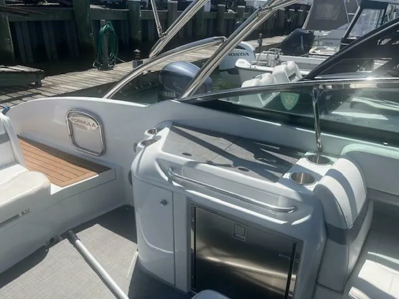 Slide: The Image of Formula 29BR 2013 - 5277952