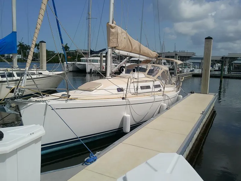 Slide: The Image of J Boats 32 2004 - 5373572