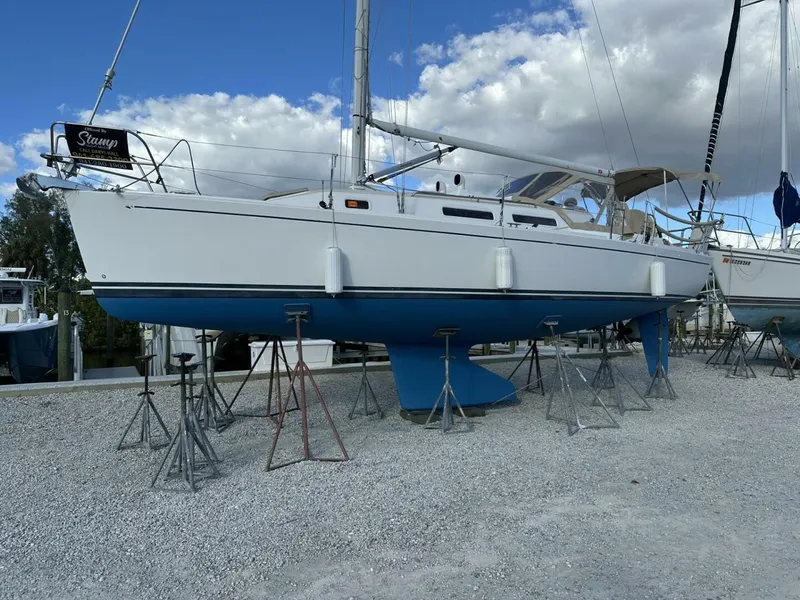 Slide: The Image of J Boats 32 2004 - 5874092