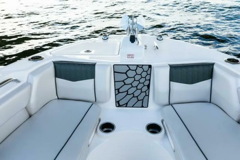 Slide: The Image of Wellcraft 222F 2023 - 5279022