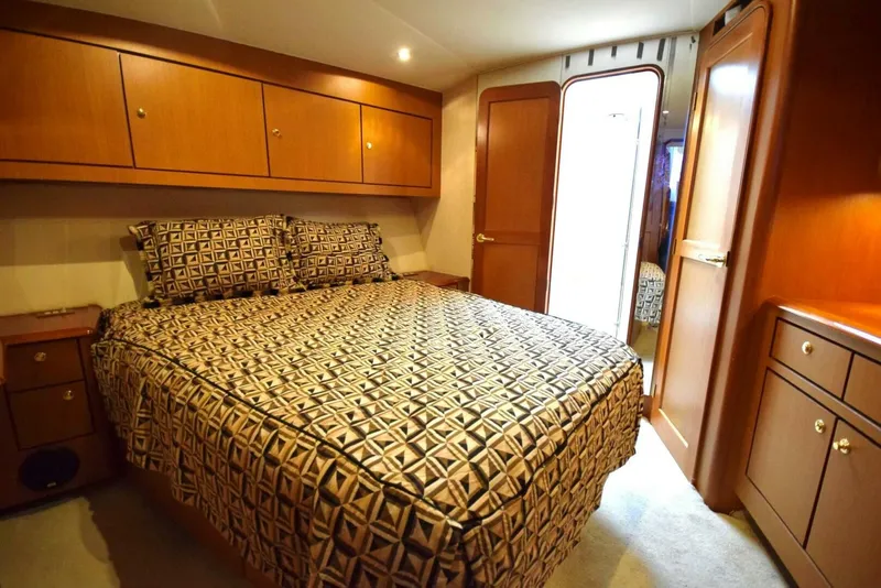 Slide: The Image of Ocean Yachts 56 Super Sport 2001 - 5279277