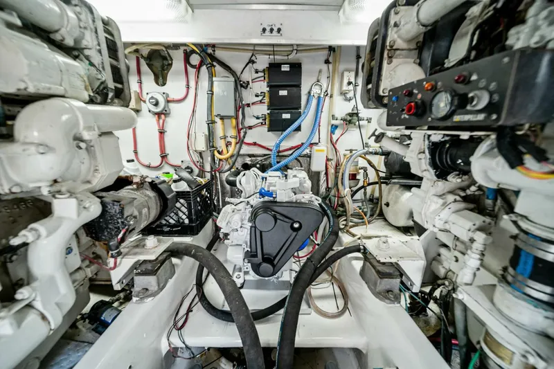 Slide: The Image of 1999 Buddy Davis 52 Express 'Miss Josie' - 5280029