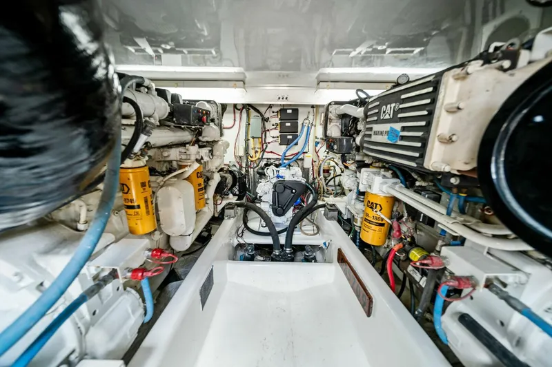 Slide: The Image of 1999 Buddy Davis 52 Express 'Miss Josie' - 5280032