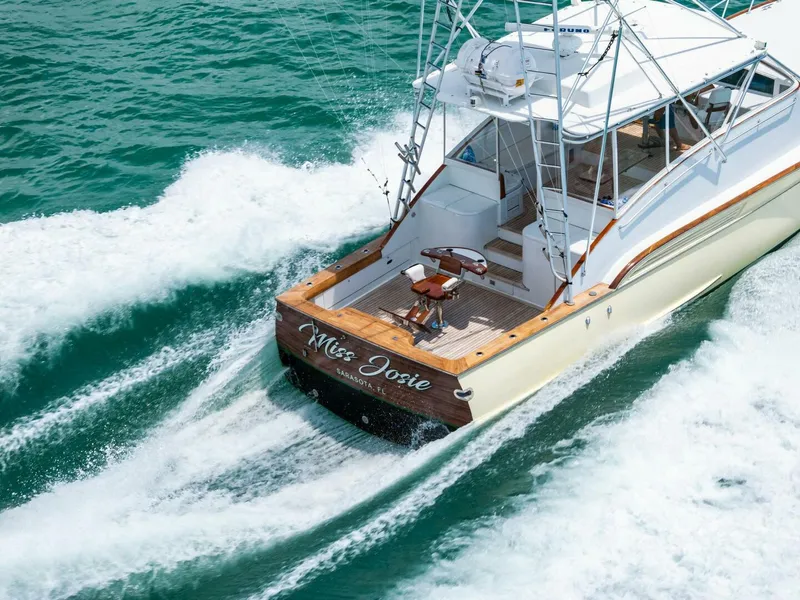 Slide: The Image of 1999 Buddy Davis 52 Express 'Miss Josie' - 5280050