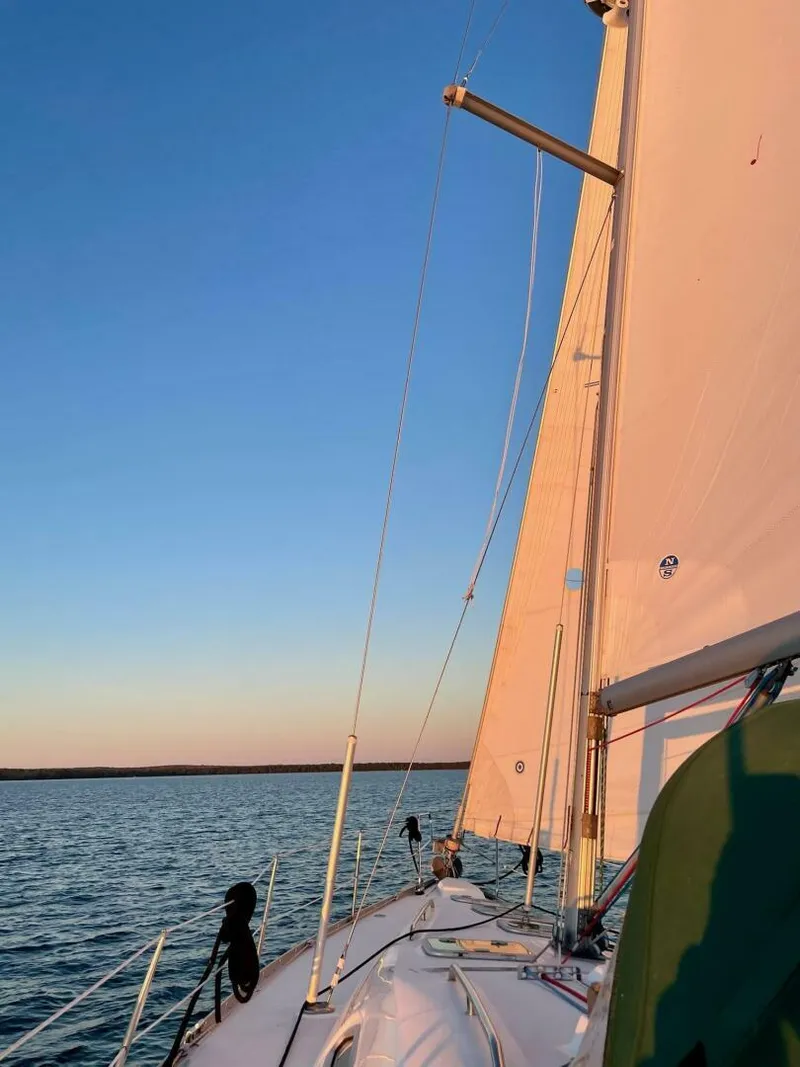 Slide: The Image of Beneteau 393 2004 - 5281168