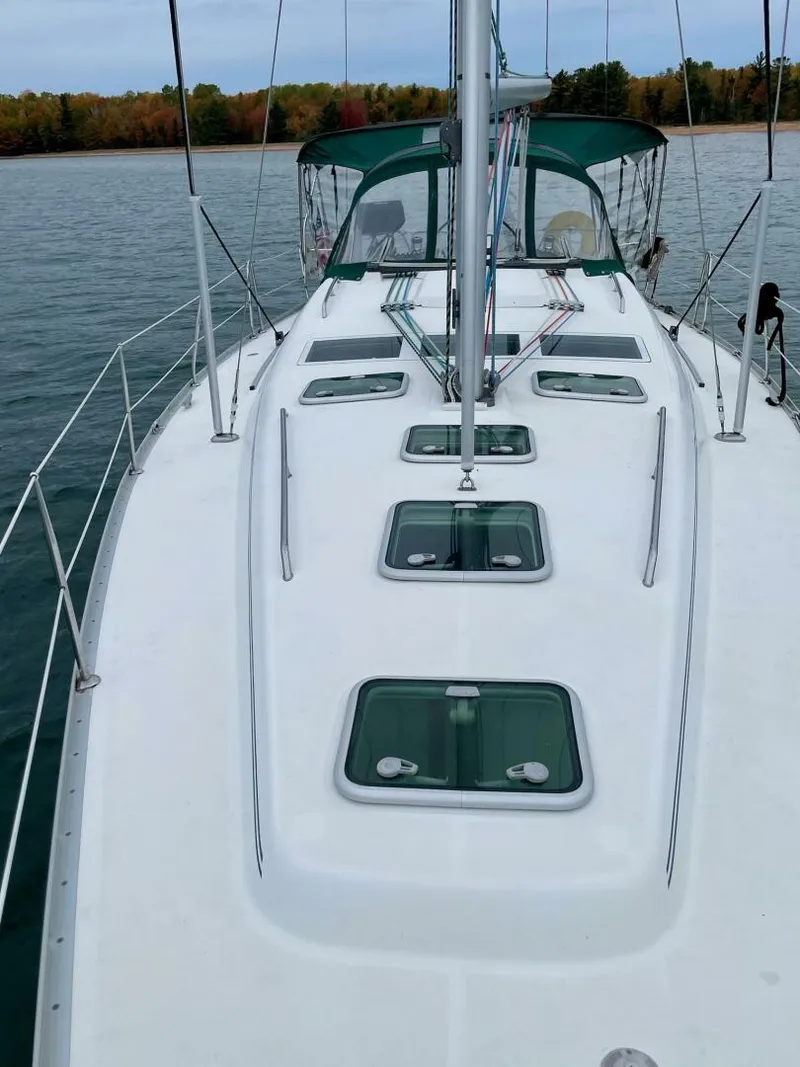 Slide: The Image of Beneteau 393 2004 - 5281173