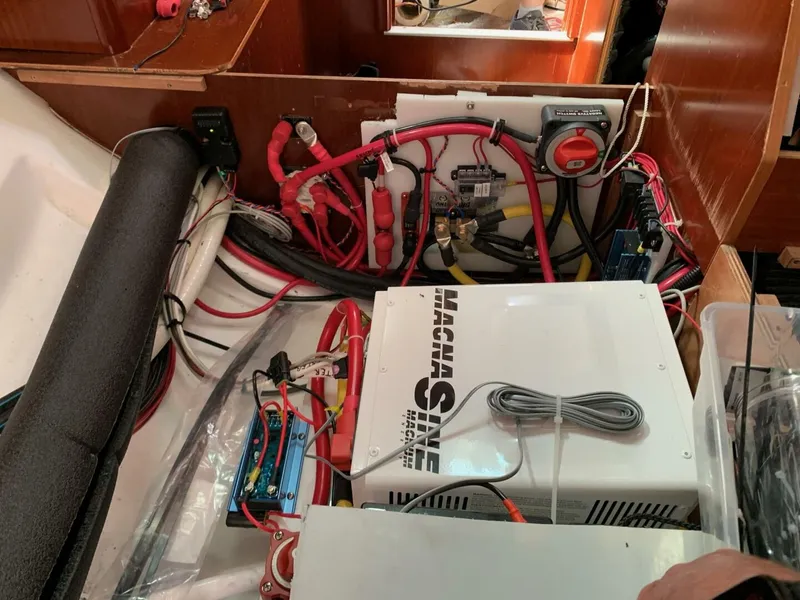 Slide: The Image of Beneteau 393 2004 - 5281196