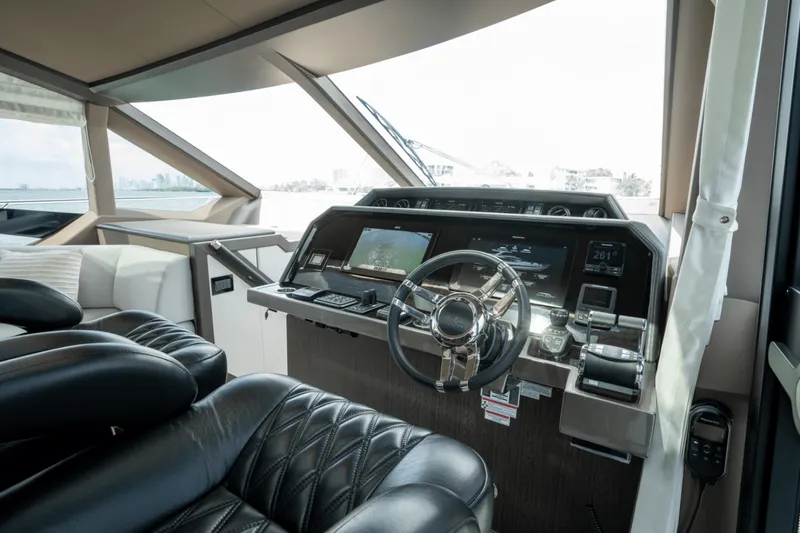 Slide: The Image of Galeon 680 FLY 2025 - 5281541