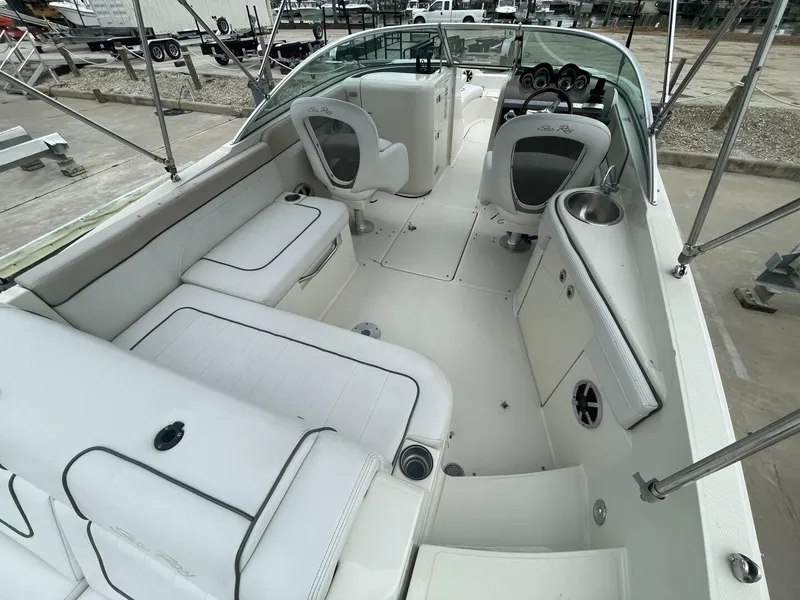 Slide: The Image of Sea Ray 26 2009 - 5283831