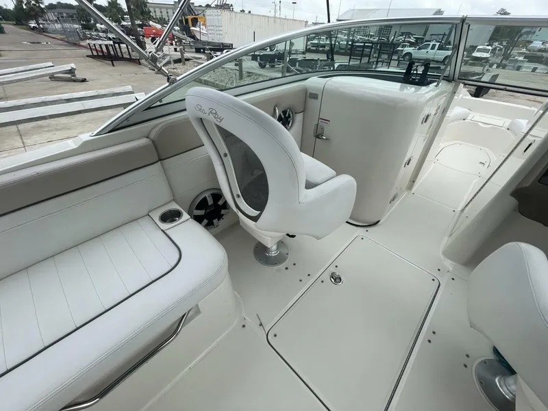 Slide: The Image of Sea Ray 26 2009 - 5283833