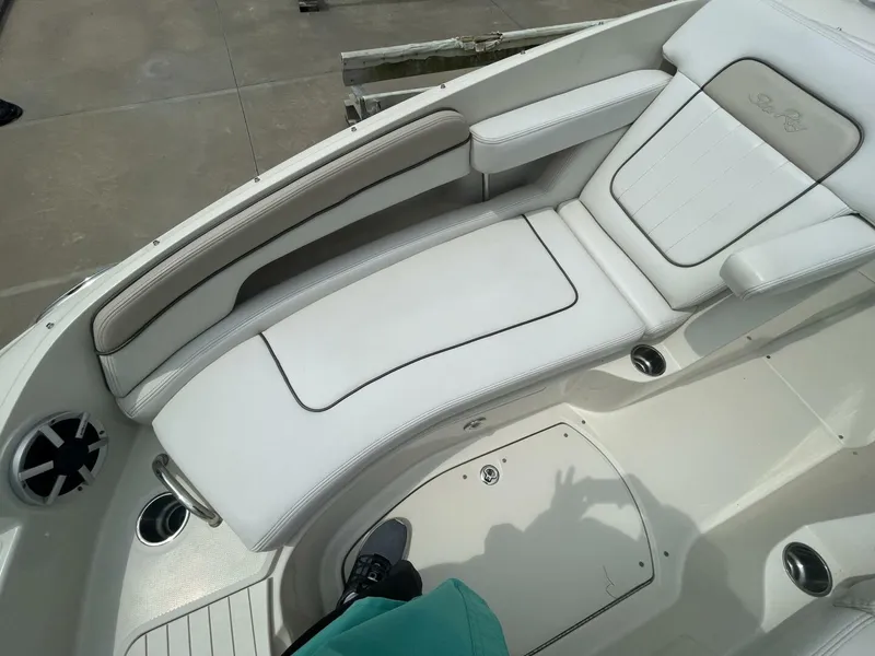 Slide: The Image of Sea Ray 26 2009 - 5283843