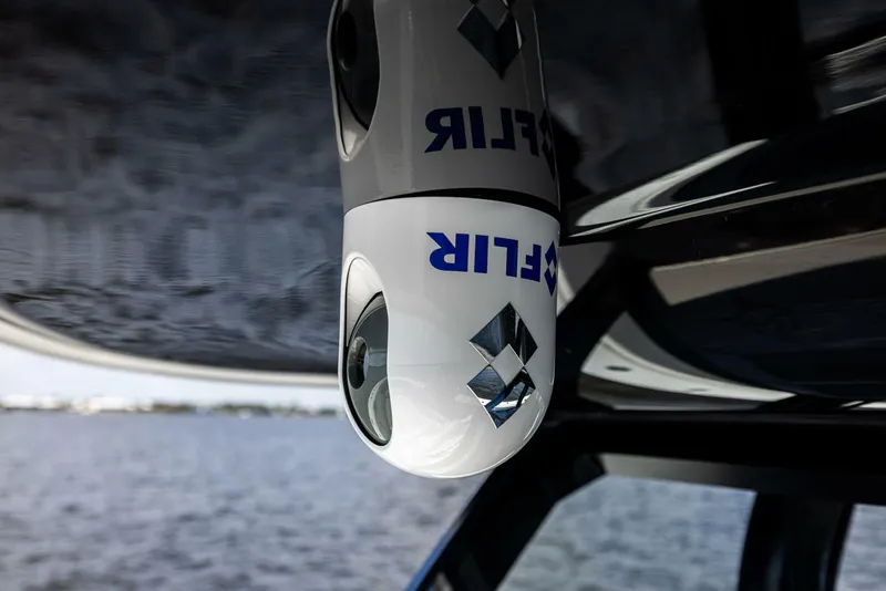 Slide: The Image of Freeman 47 2022 - Exterior Helm 2022 Freeman 47 Center Console - 5282540