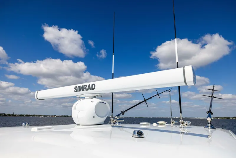 Slide: The Image of Freeman 47 2022 - Exterior Helm 2022 Freeman 47 Center Console - 5282541