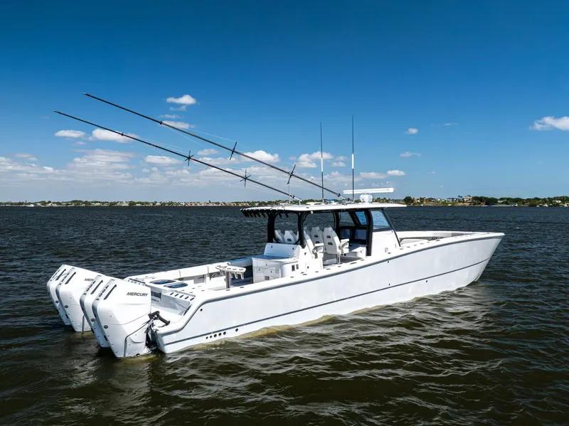 Slide: The Image of Freeman 47 2022 - Exterior Profile 2022 Freeman 47 Center Console - 5282555