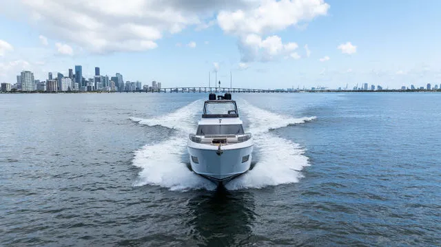 Slide: The Image of Ferretti 670 2023 - 84