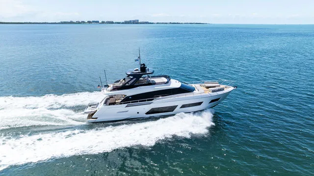 Slide: The Image of Ferretti 670 2023 - 93