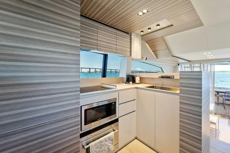 Slide: The Image of Ferretti Yachts 670 2023 - 5383742