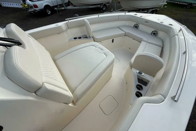 Slide: The Image of Scout 260 LXF 2026 - 5587095