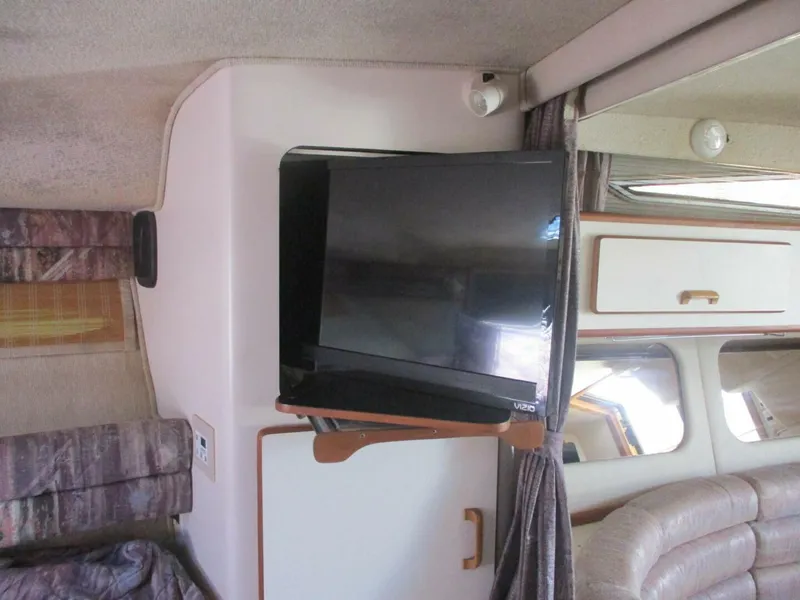 Slide: The Image of Sea Ray 35 1991 - 5282743