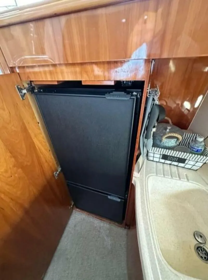 Slide: The Image of Azimut 42 2001 - 5283978