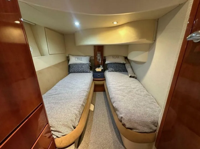 Slide: The Image of Azimut 42 2001 - 5283991