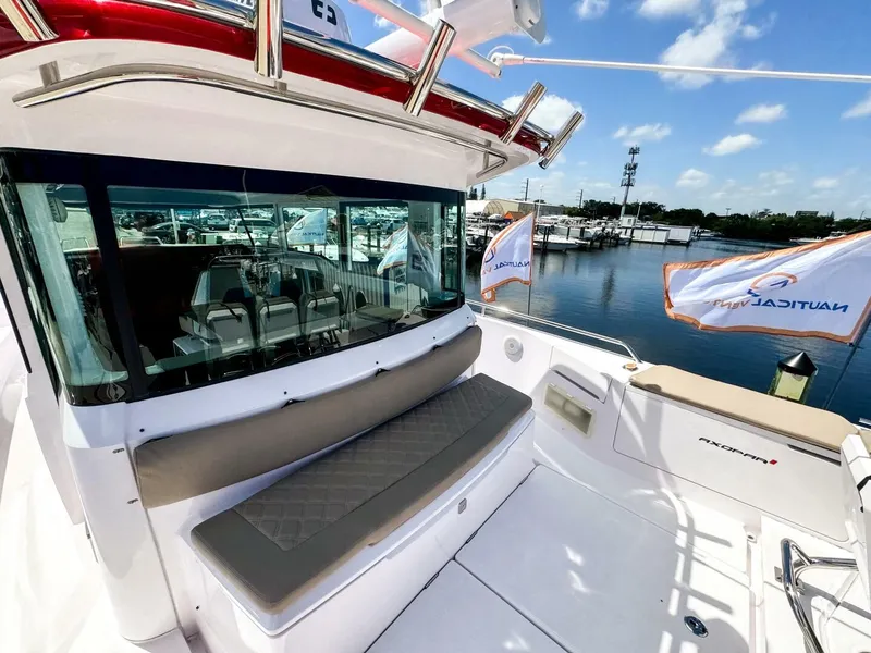 Slide: The Image of Axopar 37XC CROSS CABIN 2023 - 5284191