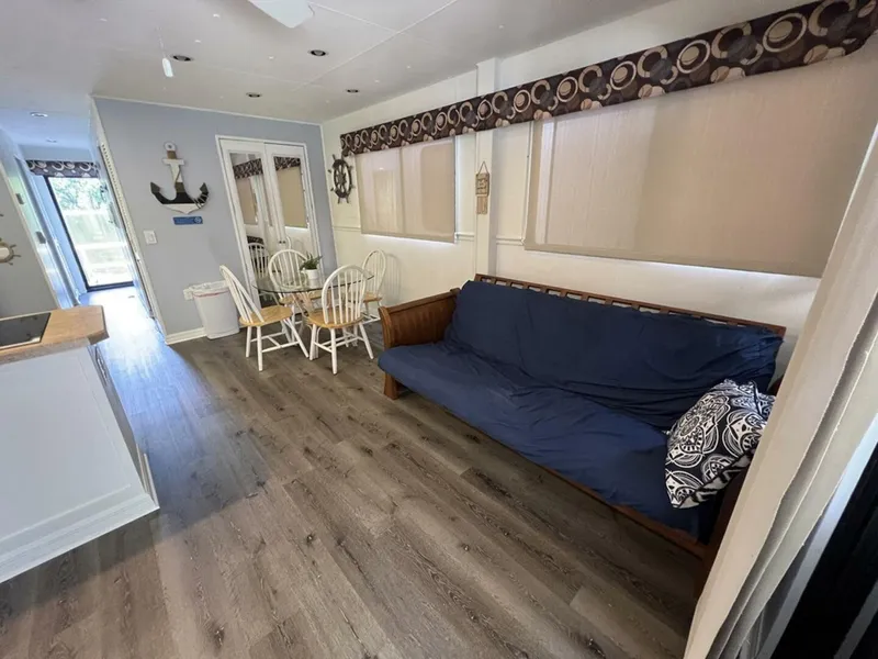 Slide: The Image of Horizon 4614 1997 - 5284224