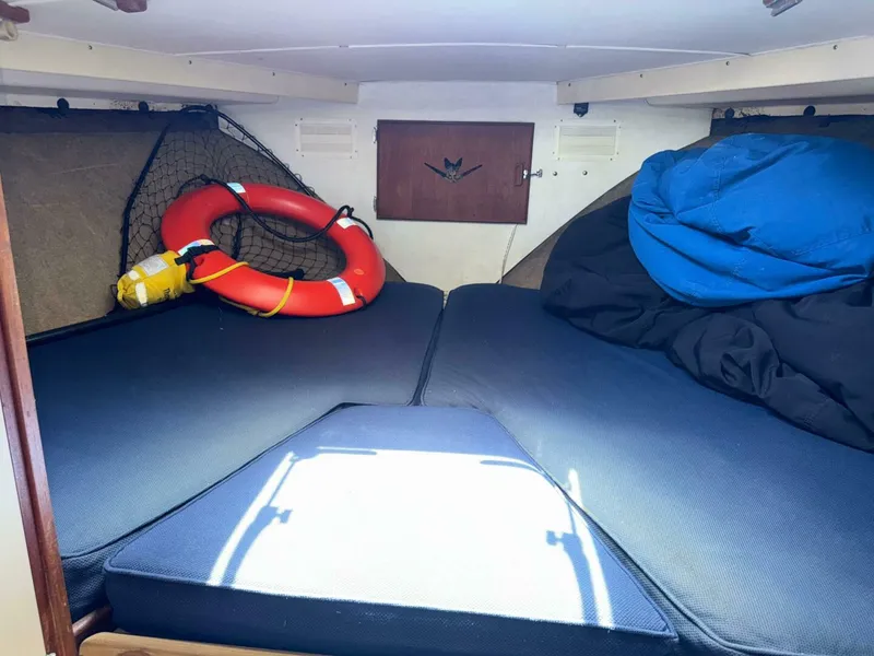 Slide: The Image of Bertram 38 Convertible 1981 - 5284881