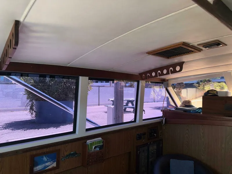 Slide: The Image of Bertram 38 Convertible 1981 - 5284884