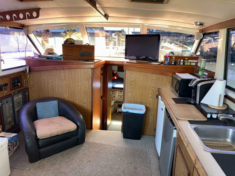 Slide: The Image of Bertram 38 Convertible 1981 - 5284876