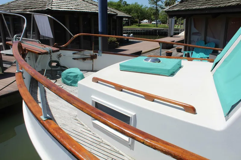 Slide: The Image of Grand Banks 32 Trawler 1978 - 5285071